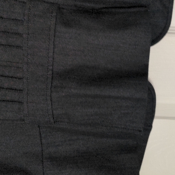 Blazer - Picture 5 of 5